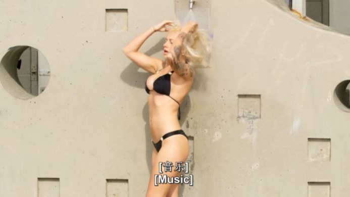 街头搭讪-紫色丸子头的飞机场辣妹家庭教师